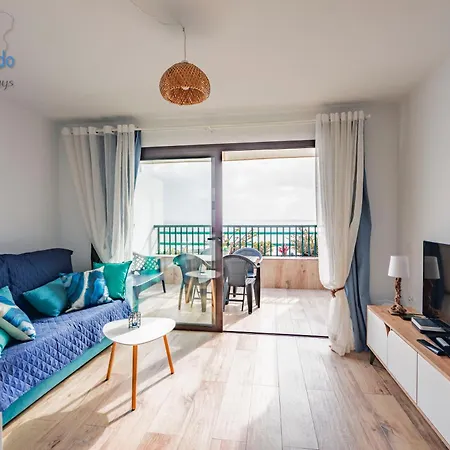 Апартаменты Blue View Sea View Lanzarote